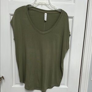 Athleta Green Relaxed Short Sleeve Tee